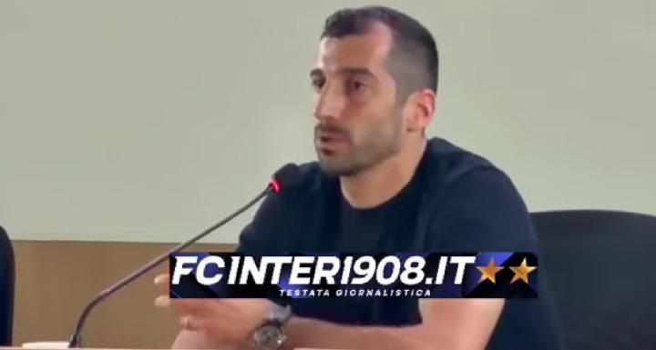 教练更迭下的蓝黑新生:姆希塔良解析齐沃独特贡献;37岁老将坚持续航。 体育新闻