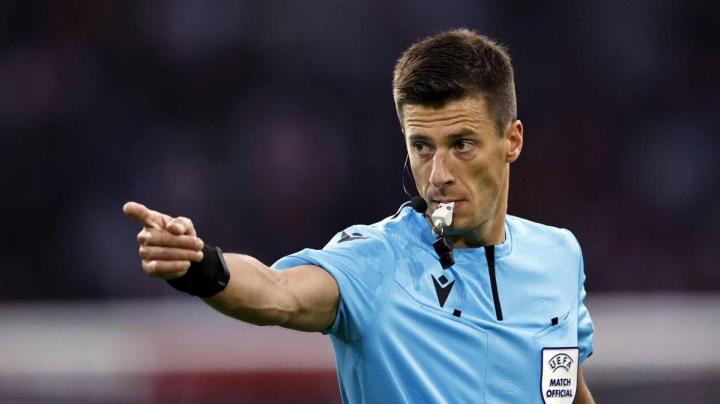 法国裁判巴斯蒂安获委派;欧冠焦点战次回合来临;拜仁对阵亚特兰大悬念犹存。 体育新闻