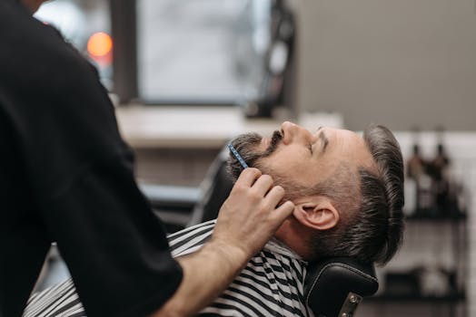  孙同学离世引发热议；规培体系痛点集中显现。 健康养生