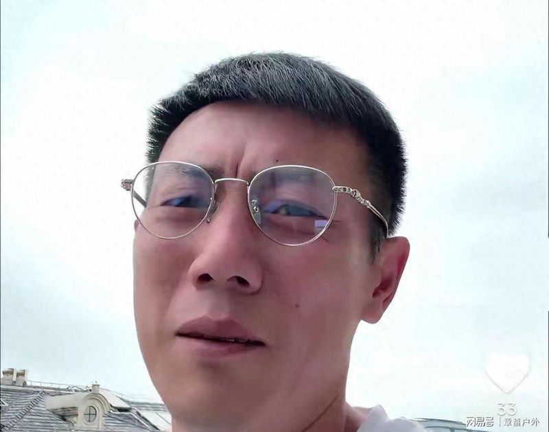  冠军教头的效率密码：里皮训练哲学的深层逻辑与实战价值 体育新闻