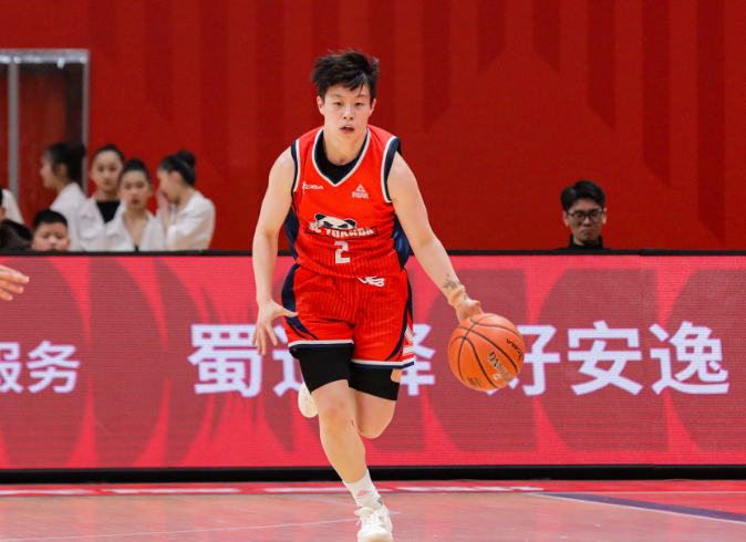  等了整整八年，山西女篮重返总决赛的荣耀与遗憾 体育新闻